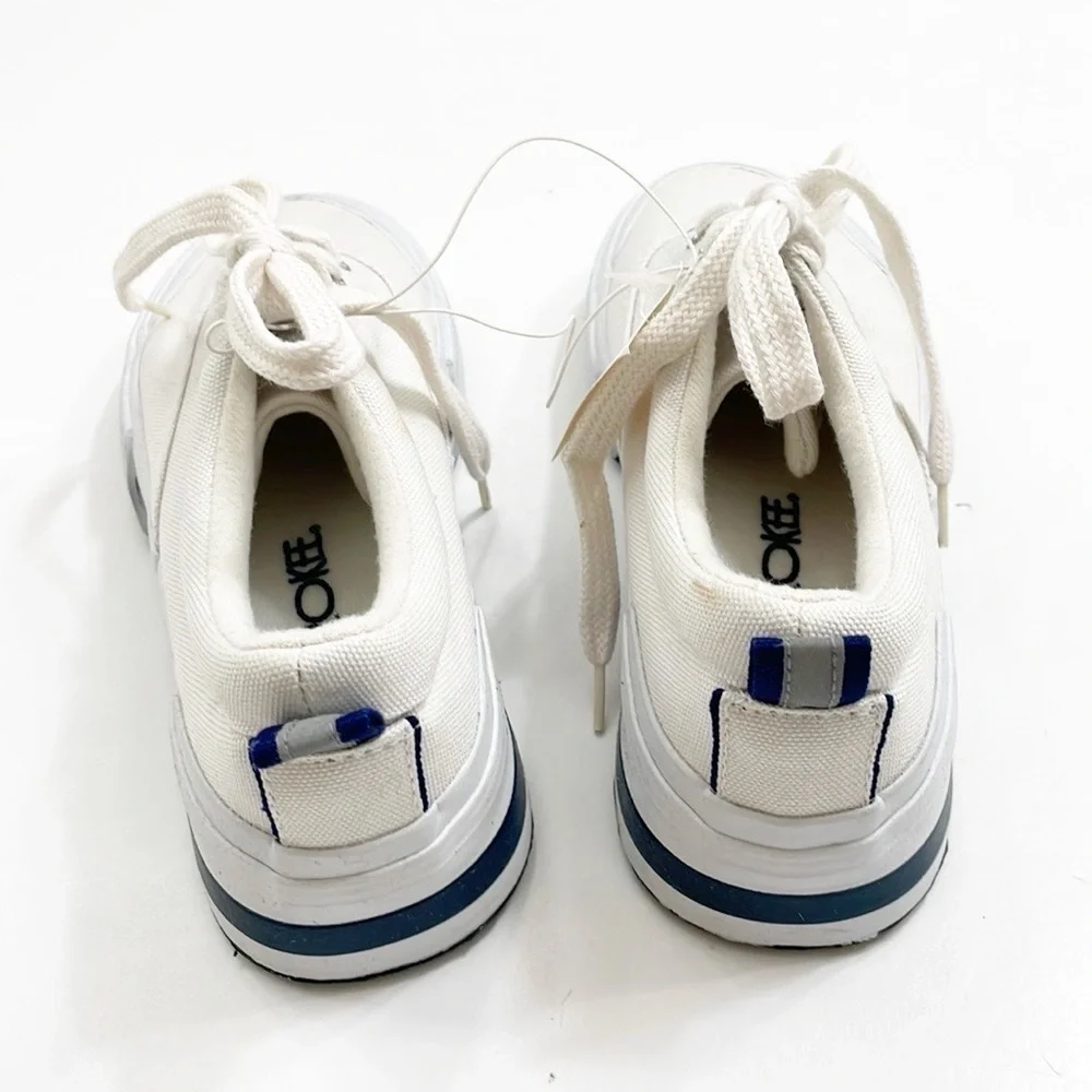 NEW Cherokee Cherish white sneakers